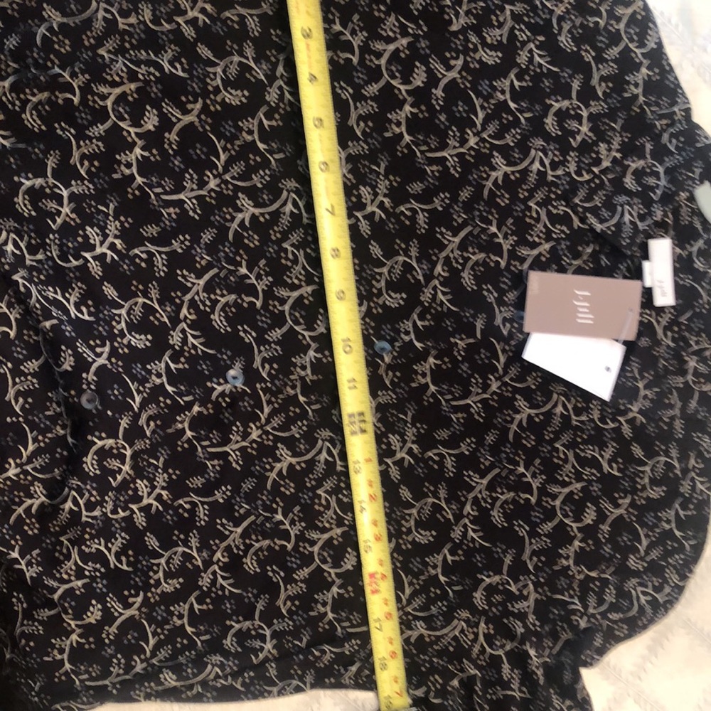 Jjill Button down Tunic - Picture 6 of 7